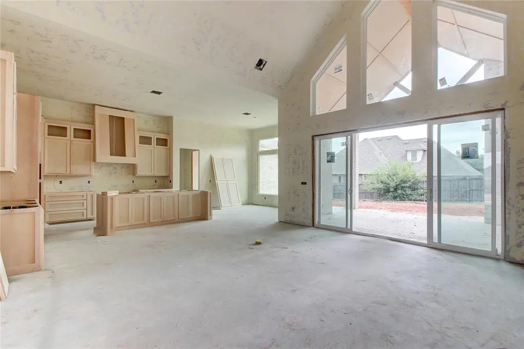 Photo 8 — 1913 Providence Drive, Norman, OK 73071