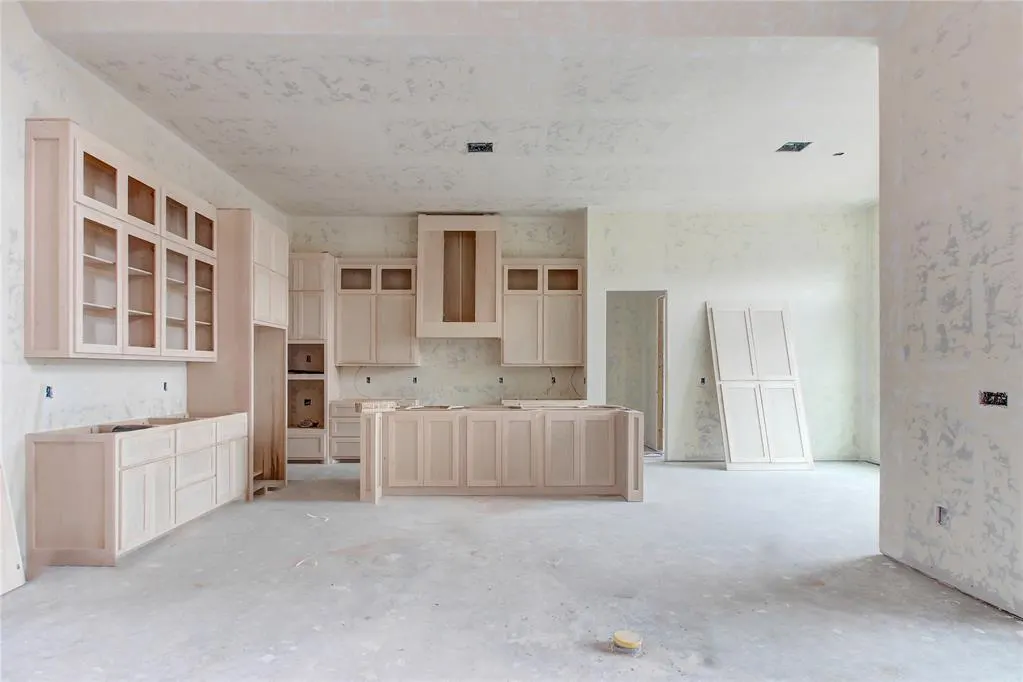 Photo 12 — 1913 Providence Drive, Norman, OK 73071
