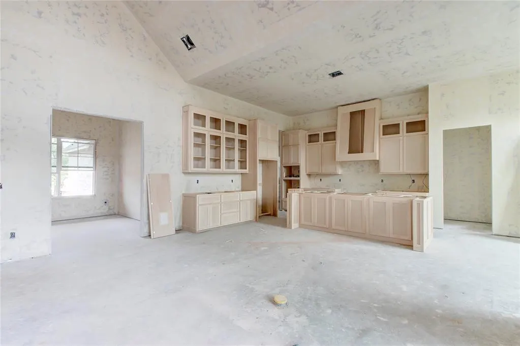 Photo 14 — 1913 Providence Drive, Norman, OK 73071