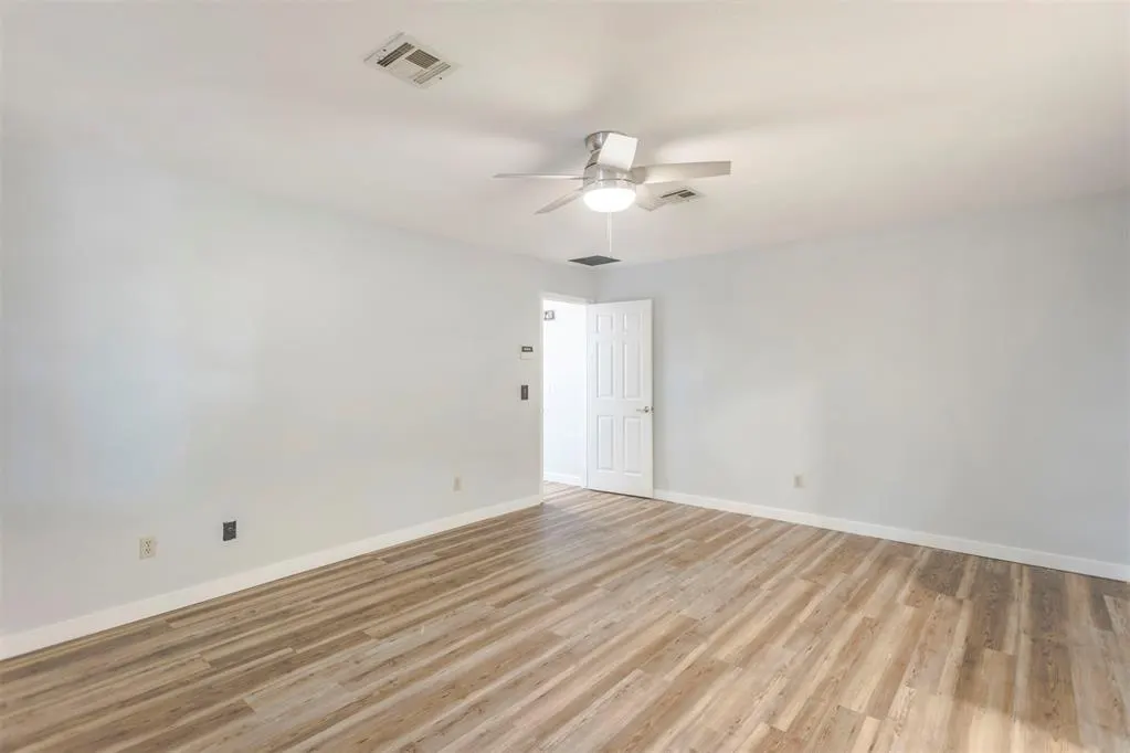 Photo 15 — 7318 NW 106th, Oklahoma City, OK 73162