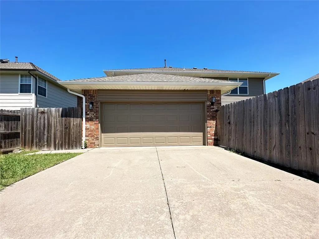 Photo 17 — 2812 Eaton Drive, Norman, OK 73072