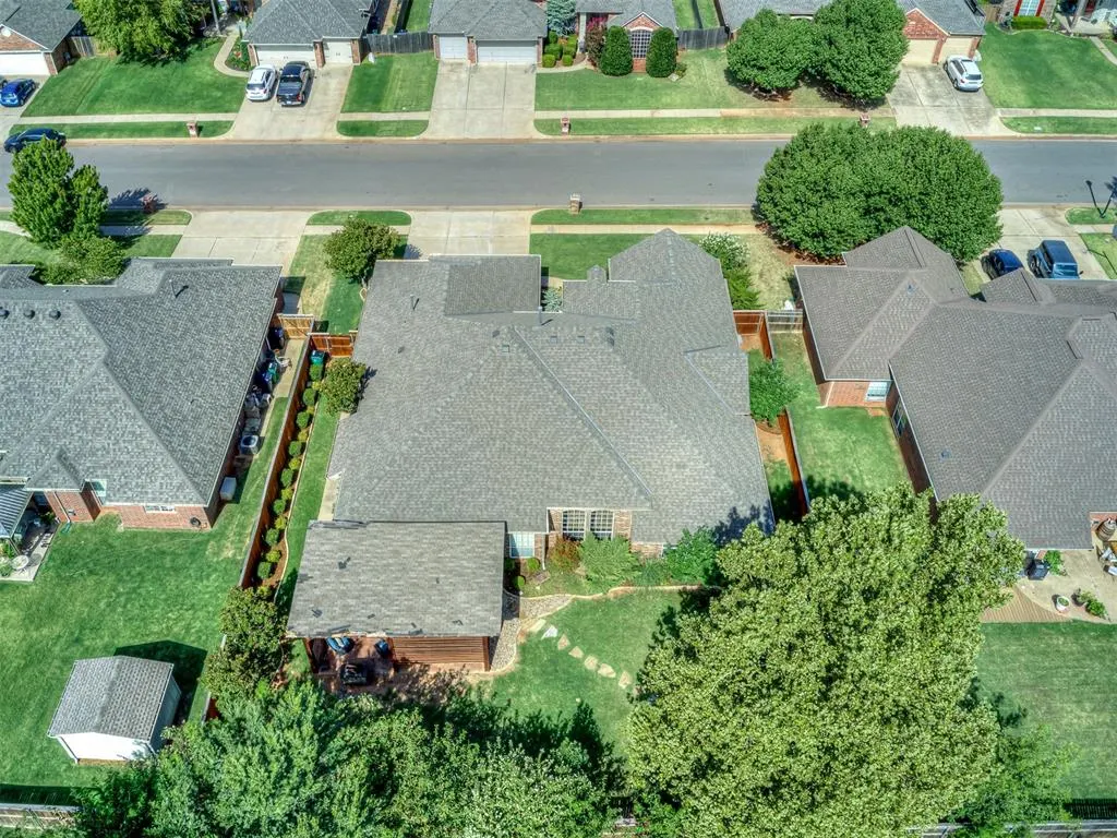 Photo 45 — 17008 Platinum Lane, Edmond, OK 73012