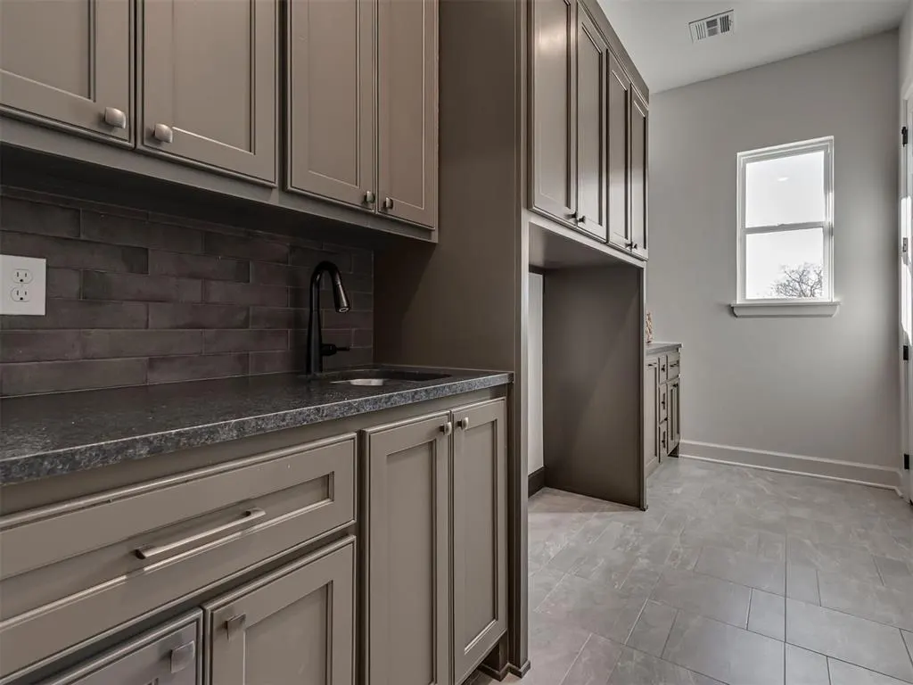 Photo 40 — 9401 Millstone Court, Arcadia, OK 73007