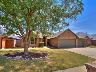 Sold home at 10604 NW 38th Street