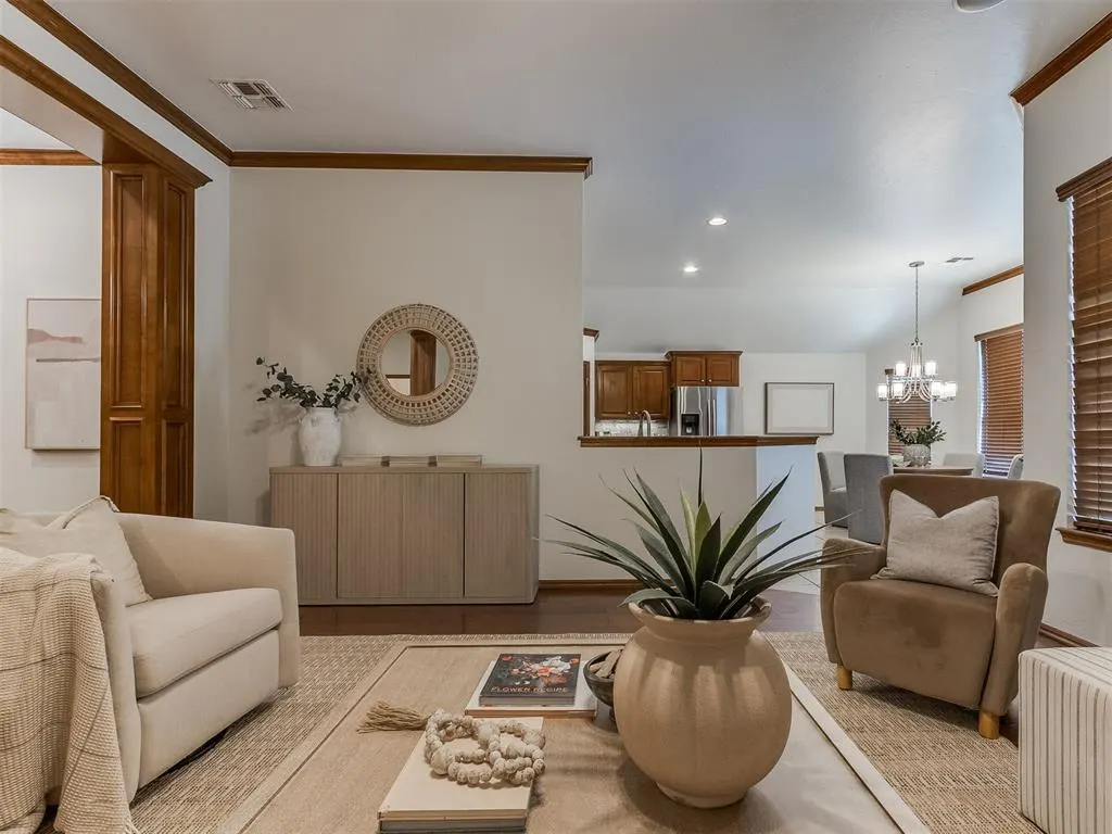Photo 7 — 10604 NW 38th Street, Yukon, OK 73099