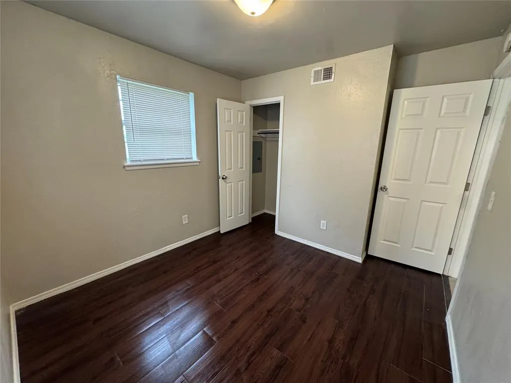 Photo 7 — 5109 S Georgia Terrace, Oklahoma City, OK 73129