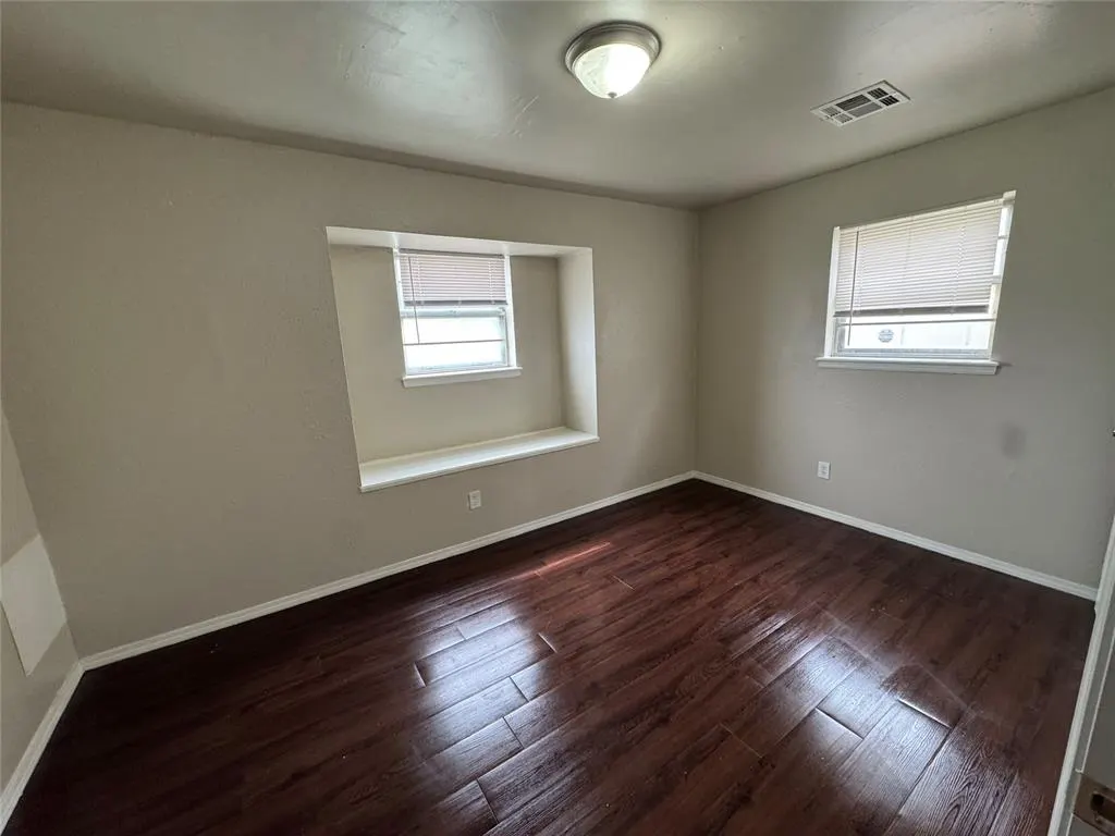 Photo 8 — 5109 S Georgia Terrace, Oklahoma City, OK 73129
