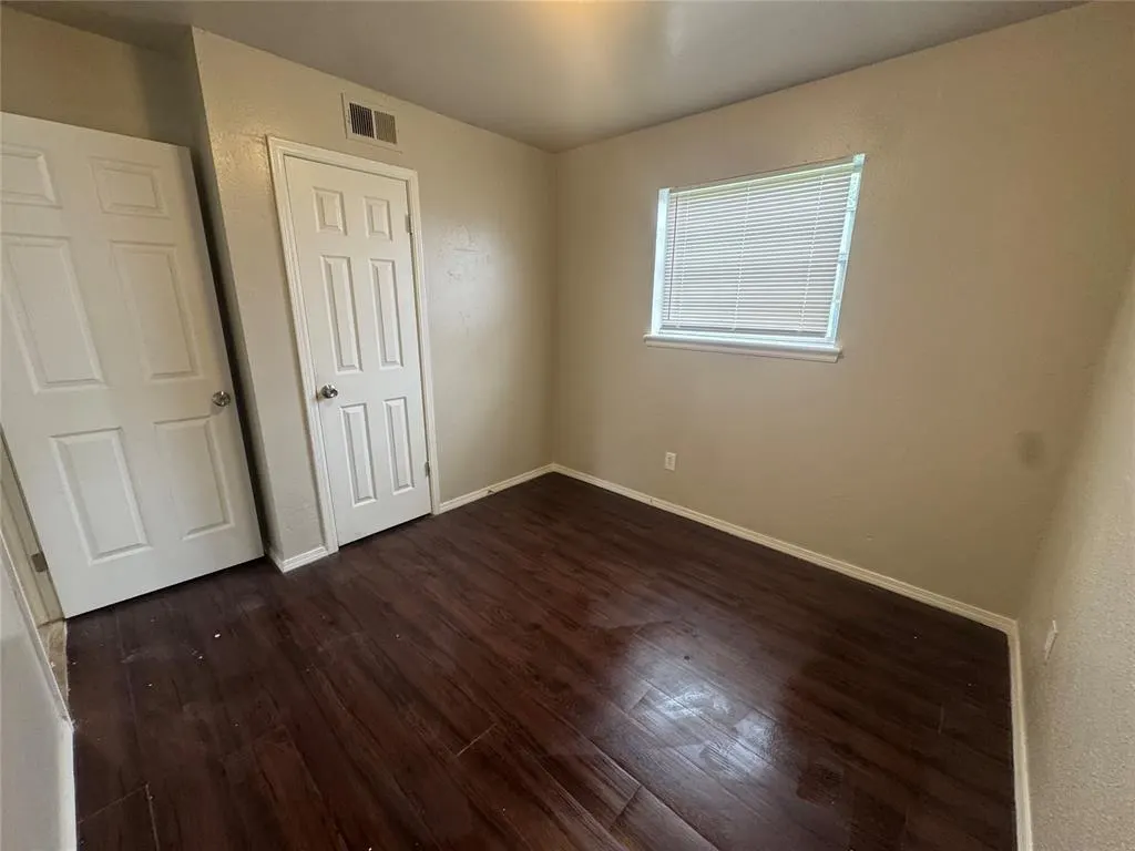 Photo 10 — 5109 S Georgia Terrace, Oklahoma City, OK 73129
