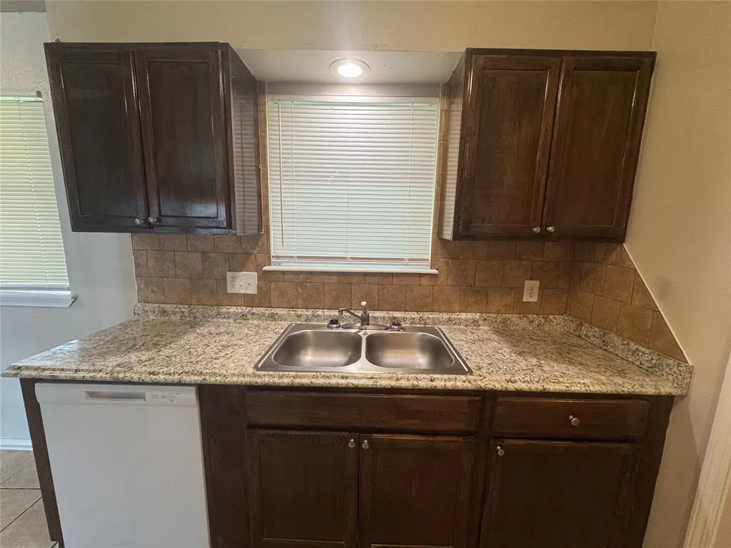 Photo 18 — 5109 S Georgia Terrace, Oklahoma City, OK 73129