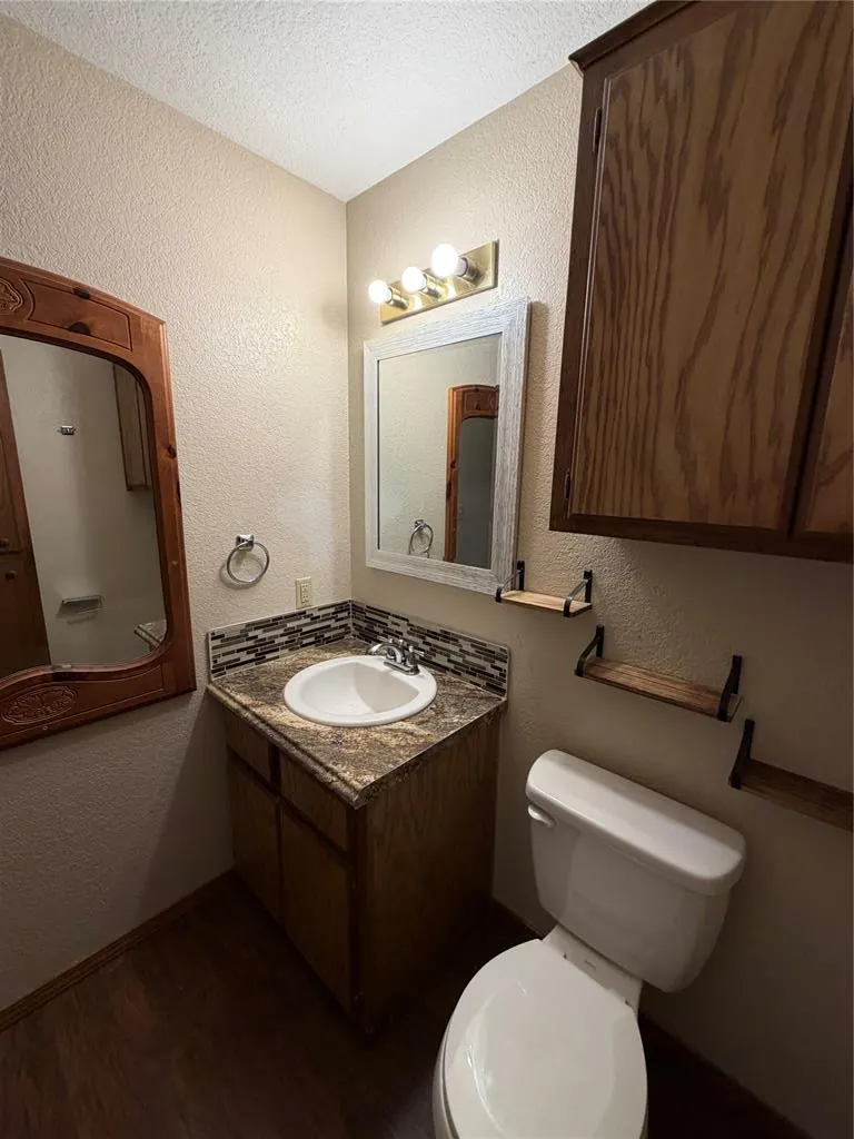 Photo 17 — 8 Baker Street, Asher, OK 74826