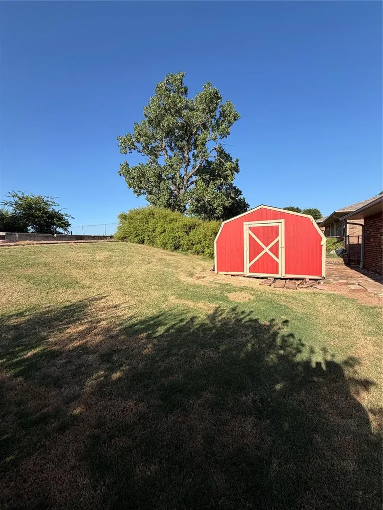 Photo 19 — 8 Baker Street, Asher, OK 74826