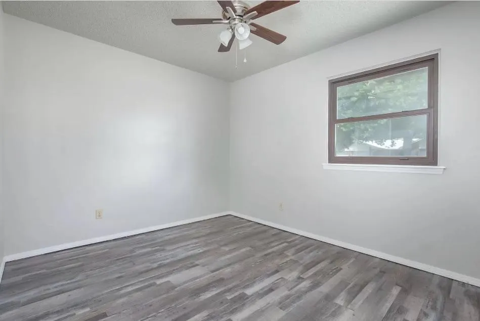 Photo 7 — 600 Kay Hill Lane, Edmond, OK 73003