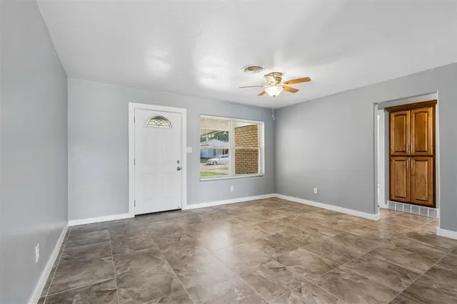 Photo 7 — 3624 SE 27th Street, Oklahoma City, OK 73115