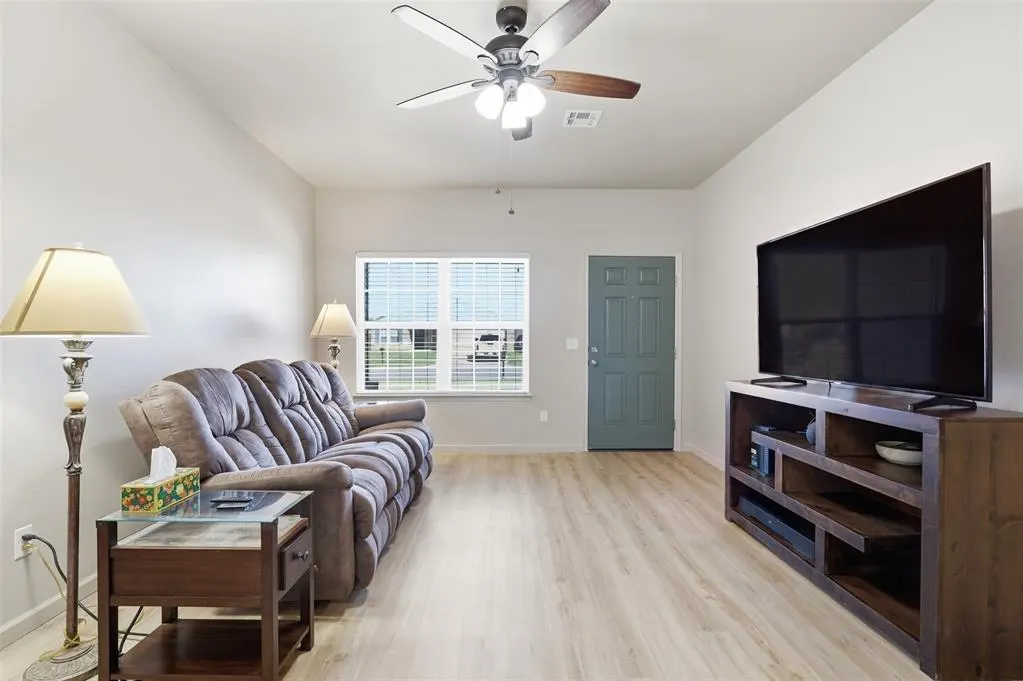 Photo 7 — 1225 Ironstone Drive, Noble, OK 73068
