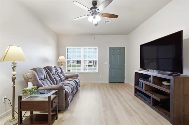 Photo 7 — 1225 Ironstone Drive, Noble, OK 73068