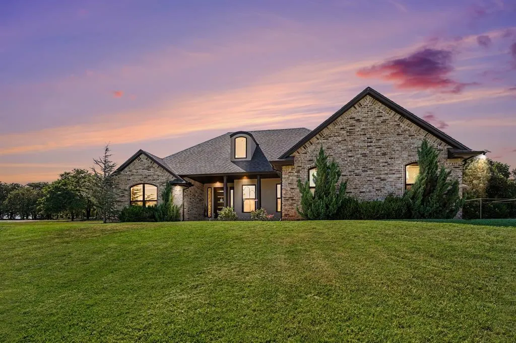 Front exterior — 2154 County Street 2979, Blanchard, OK 73010