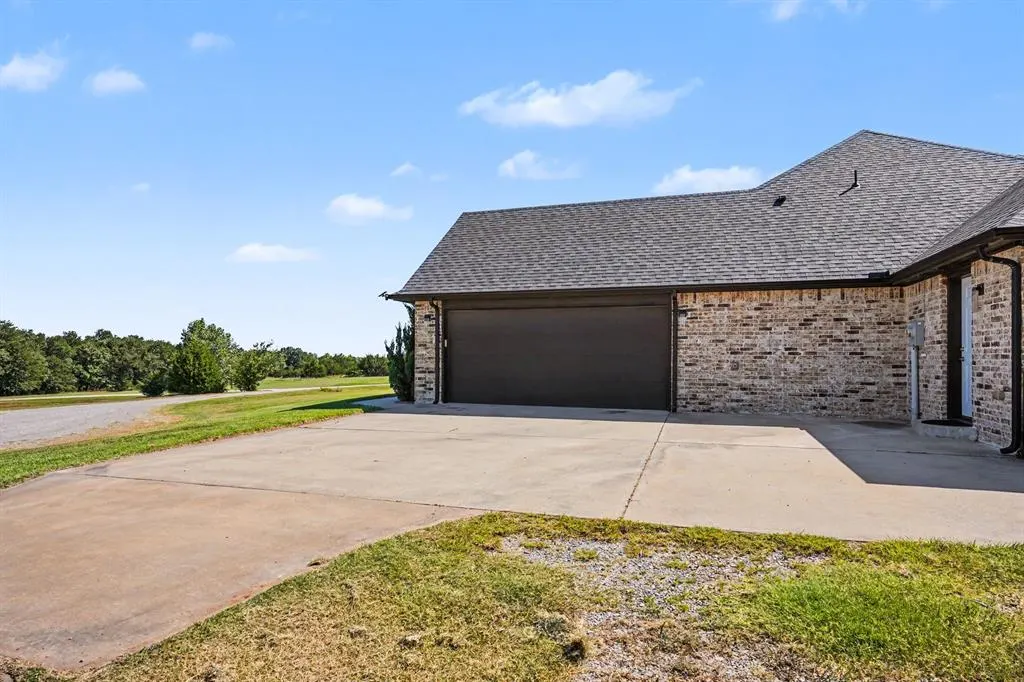 Photo 38 — 2154 County Street 2979, Blanchard, OK 73010