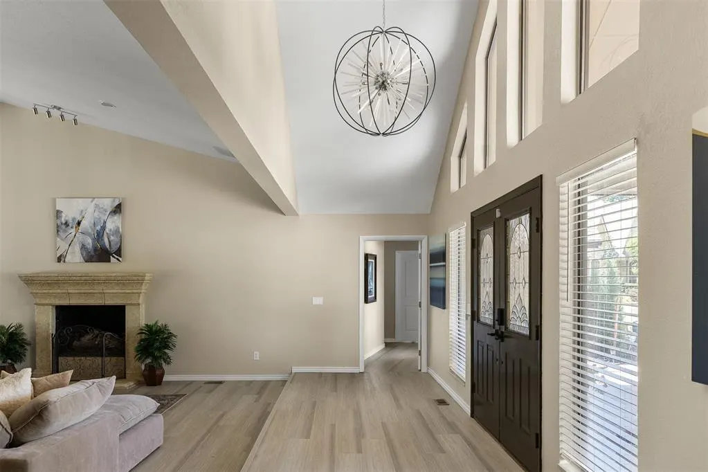 Photo 10 — 1530 Spring Creek Drive, Yukon, OK 73099