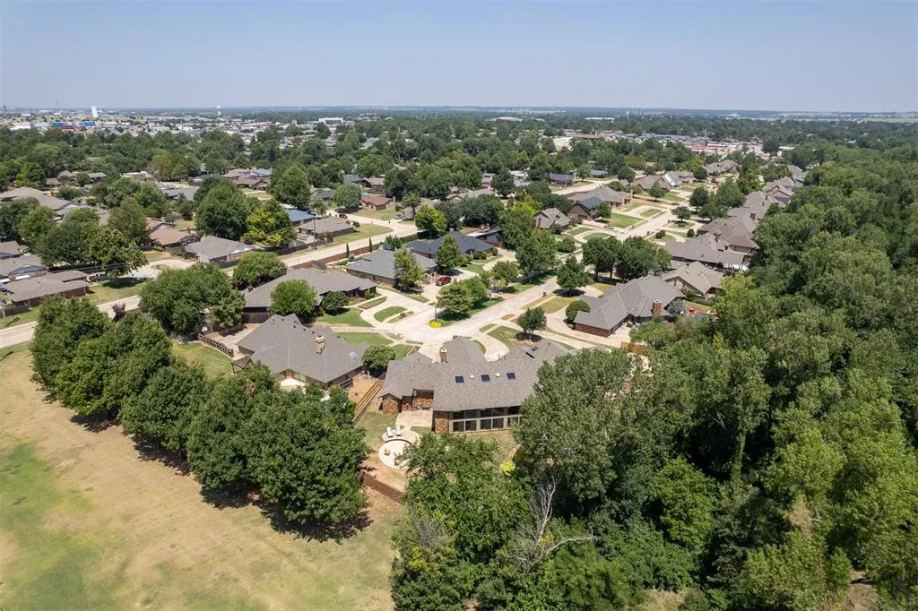 Photo 49 — 1530 Spring Creek Drive, Yukon, OK 73099