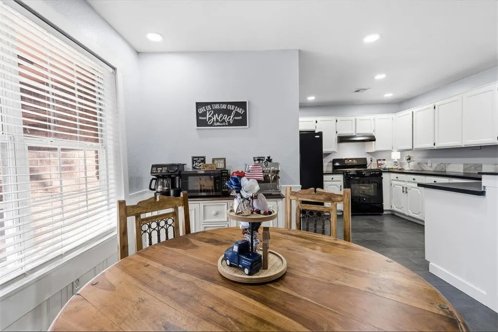 Photo 10 — 127 Tanglewood Drive, Pauls Valley, OK 73075