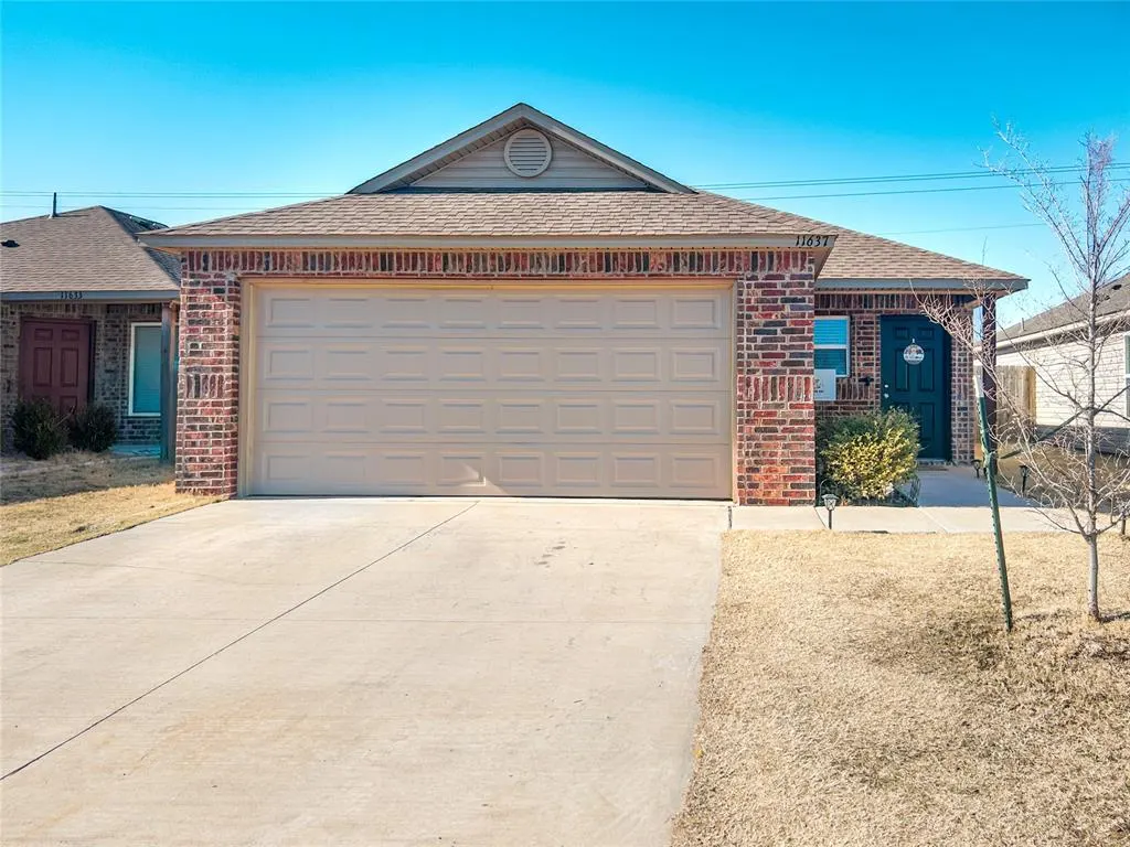 Front exterior — 11637 Jude Way, Yukon, OK 73099