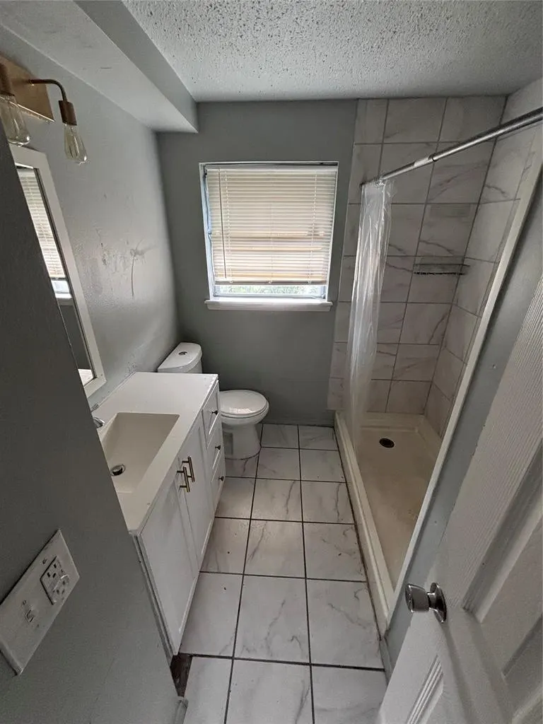 Photo 3 — 1433 Alan Lane, Oklahoma City, OK 73130