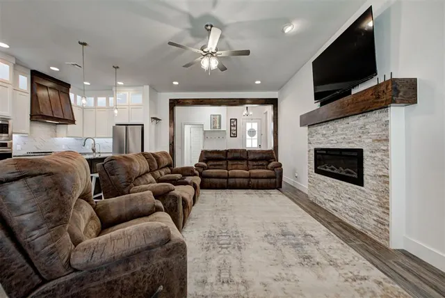 Photo 6 — 9324 SW 40th Street, Oklahoma City, OK 73179