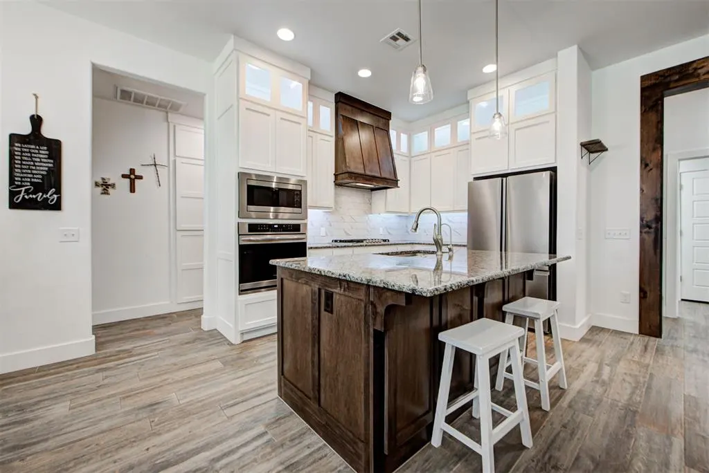 Photo 11 — 9324 SW 40th Street, Oklahoma City, OK 73179