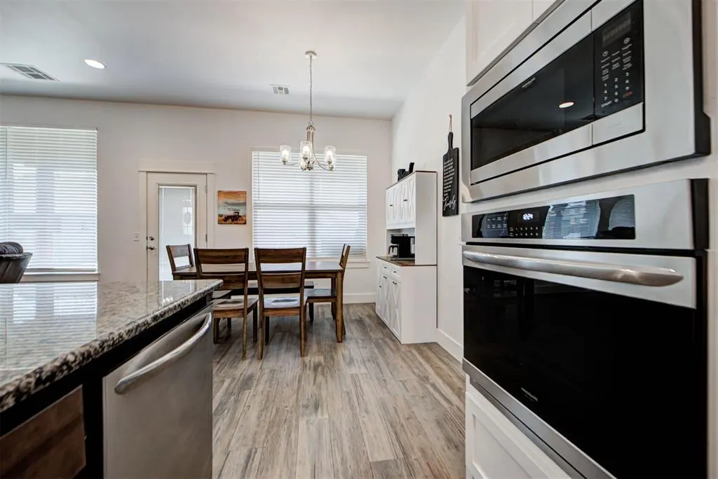 Photo 14 — 9324 SW 40th Street, Oklahoma City, OK 73179