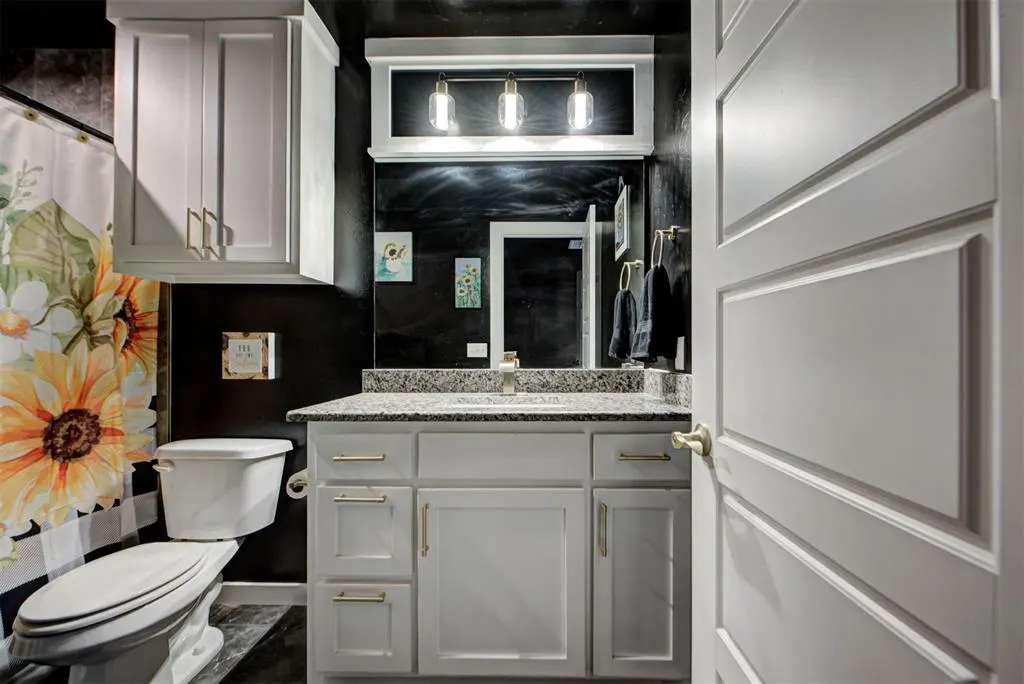 Photo 37 — 9324 SW 40th Street, Oklahoma City, OK 73179