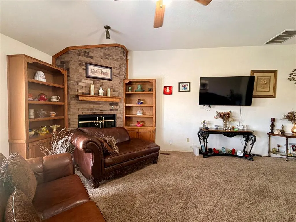 Photo 3 — 7913 NW 84th Street, Oklahoma City, OK 73132