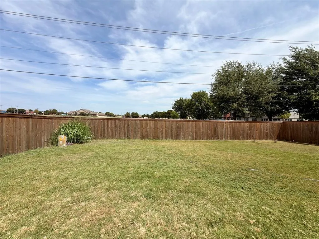 Photo 17 — 7913 NW 84th Street, Oklahoma City, OK 73132