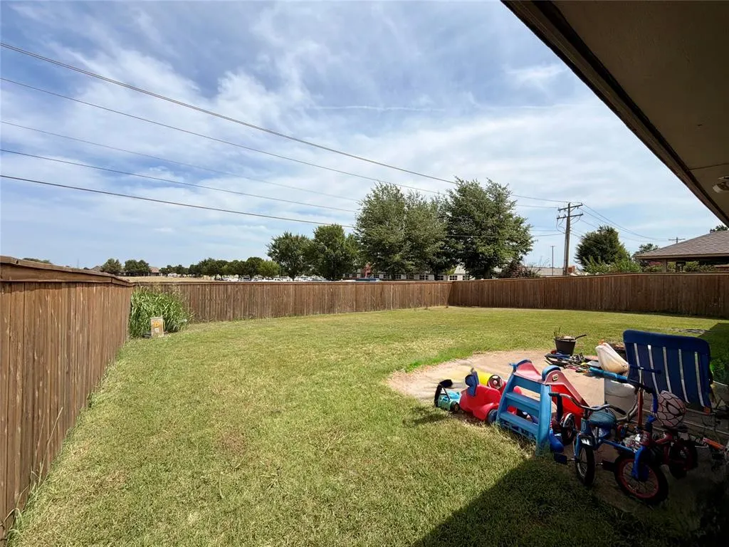 Photo 18 — 7913 NW 84th Street, Oklahoma City, OK 73132