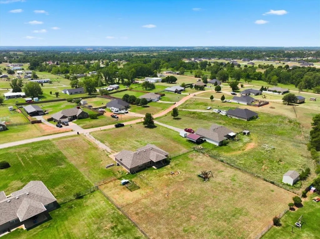 Photo 29 — 1301 Hillside Terrace, Blanchard, OK 73010