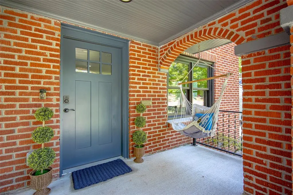 Photo 5 — 1320 Classen Boulevard, Norman, OK 73071
