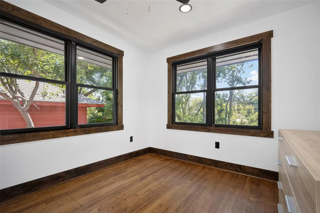 Photo 15 — 1320 Classen Boulevard, Norman, OK 73071