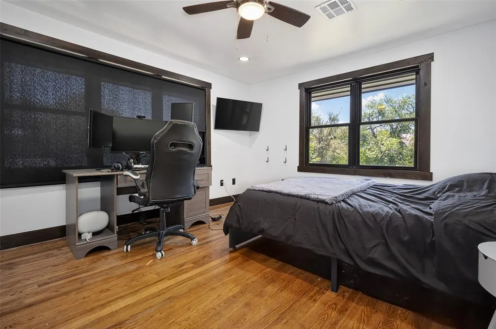 Photo 22 — 1320 Classen Boulevard, Norman, OK 73071