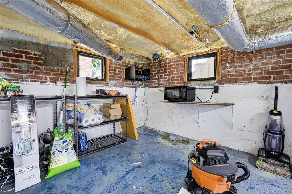 Photo 32 — 1320 Classen Boulevard, Norman, OK 73071