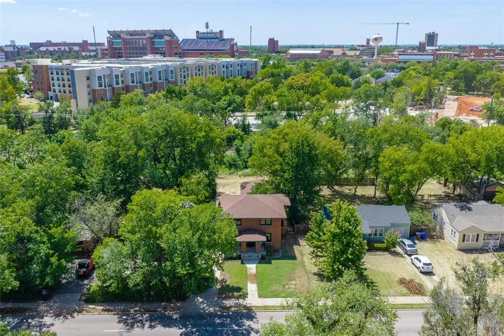 Photo 39 — 1320 Classen Boulevard, Norman, OK 73071