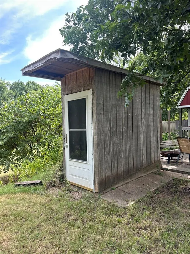 Photo 5 — 401 S Catherine Street, Pauls Valley, OK 73075