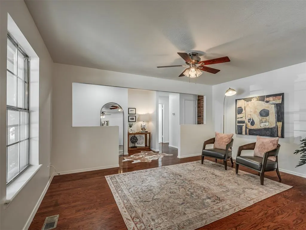 Photo 3 — 800 Kouba Drive, Yukon, OK 73099