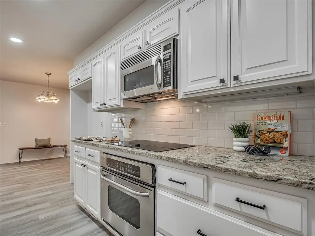 Photo 13 — 800 Kouba Drive, Yukon, OK 73099