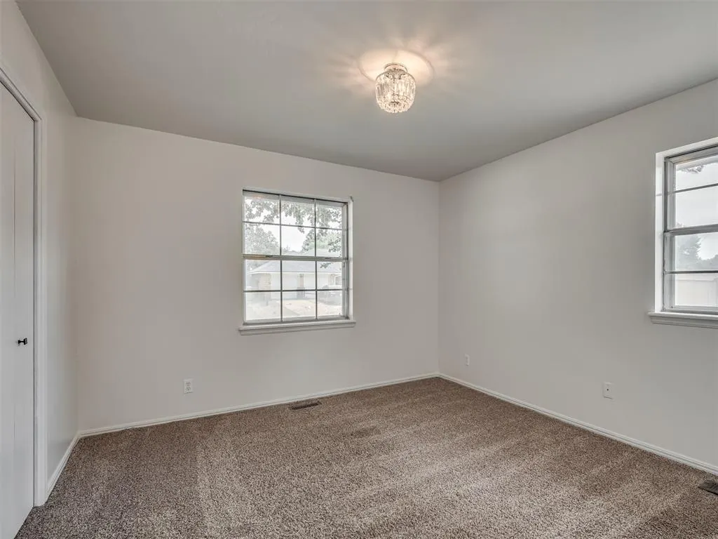 Photo 29 — 800 Kouba Drive, Yukon, OK 73099