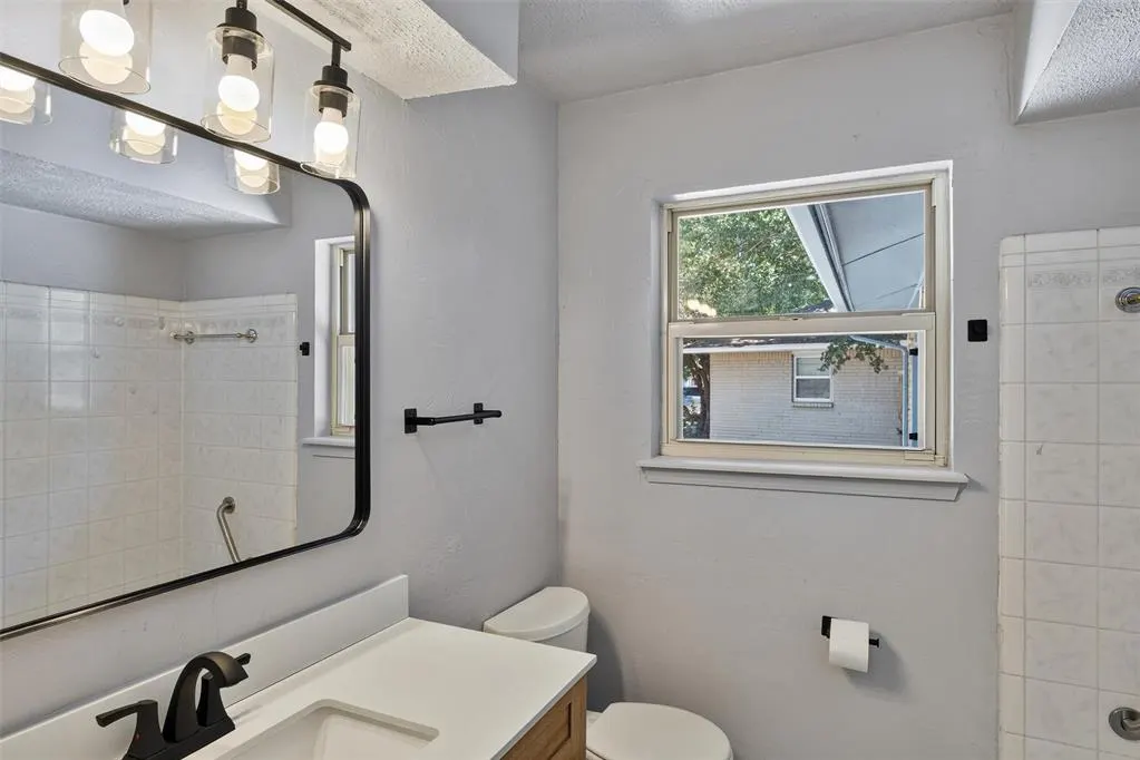 Photo 30 — 725 Ranchoak Drive, Yukon, OK 73099