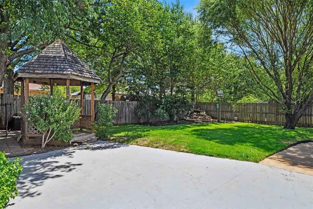 Photo 33 — 725 Ranchoak Drive, Yukon, OK 73099