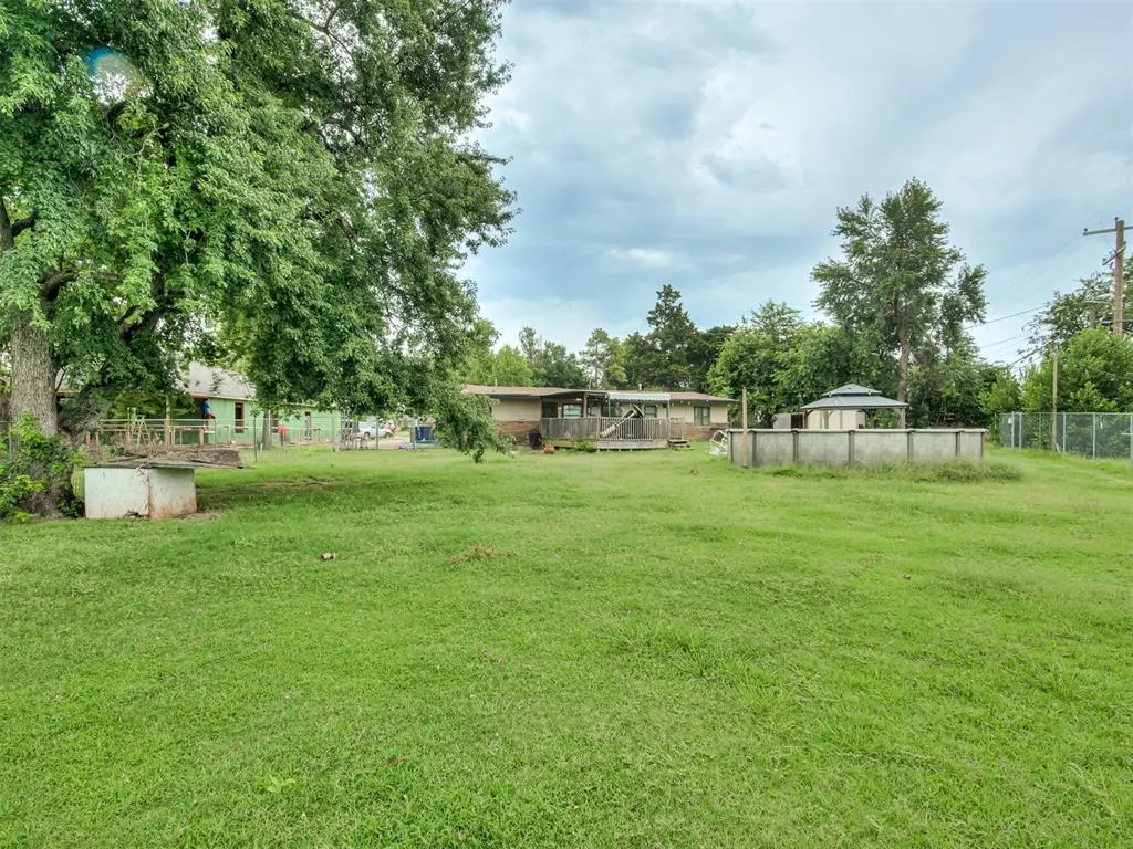 Photo 30 — 7101 Hilltop Court, Oklahoma City, OK 73110
