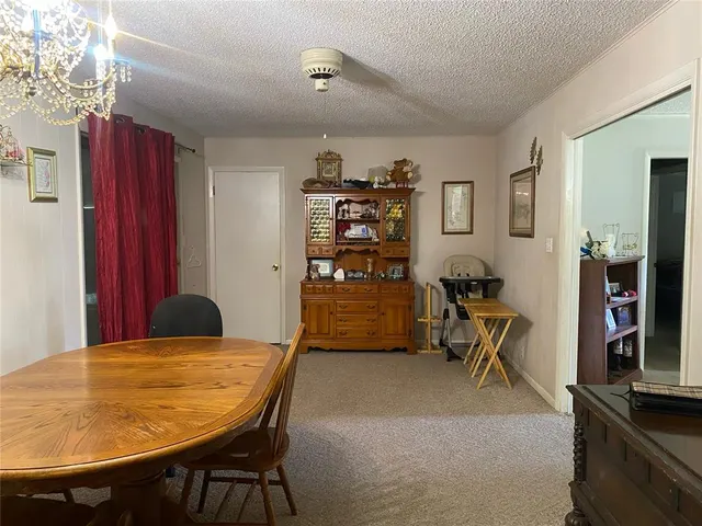 Photo 3 — 912 S Thompson Avenue, Cushing, OK 74023
