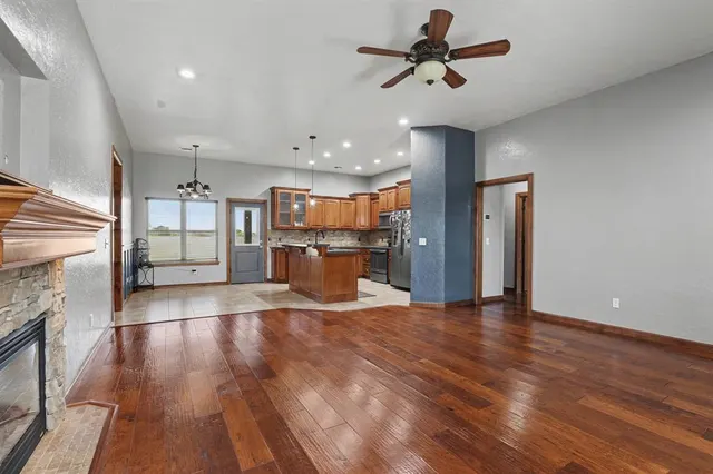 Photo 5 — 403 Scissor Tail Lane, Tuttle, OK 73089