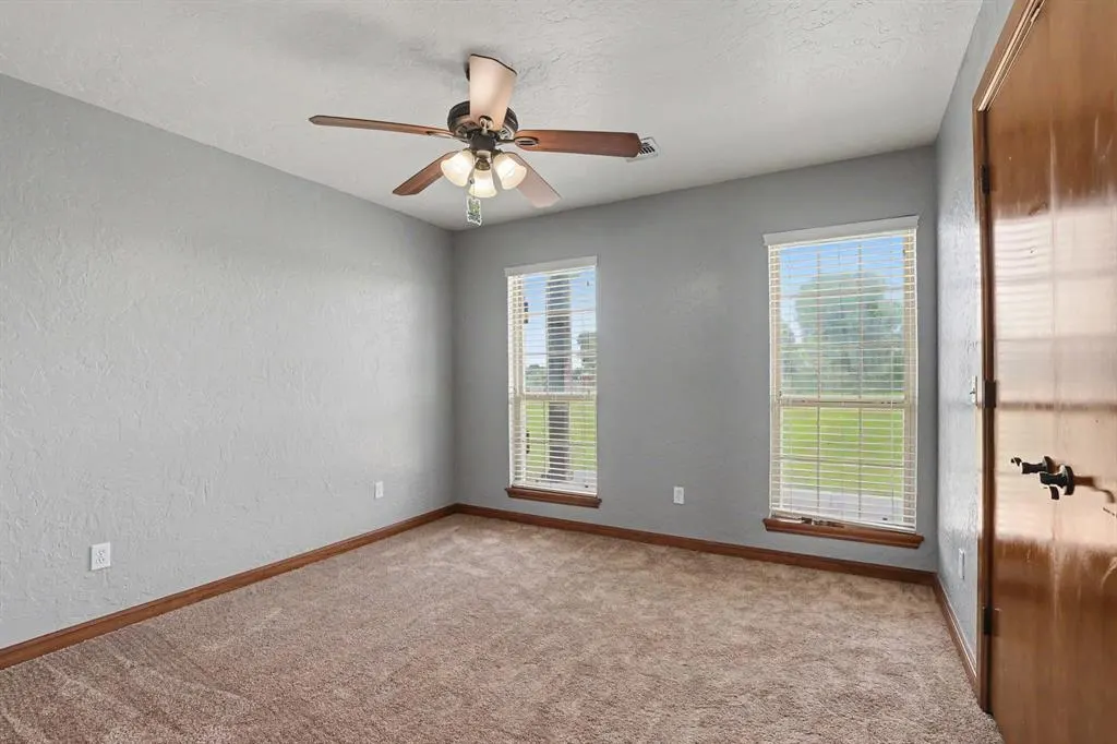 Photo 17 — 403 Scissor Tail Lane, Tuttle, OK 73089