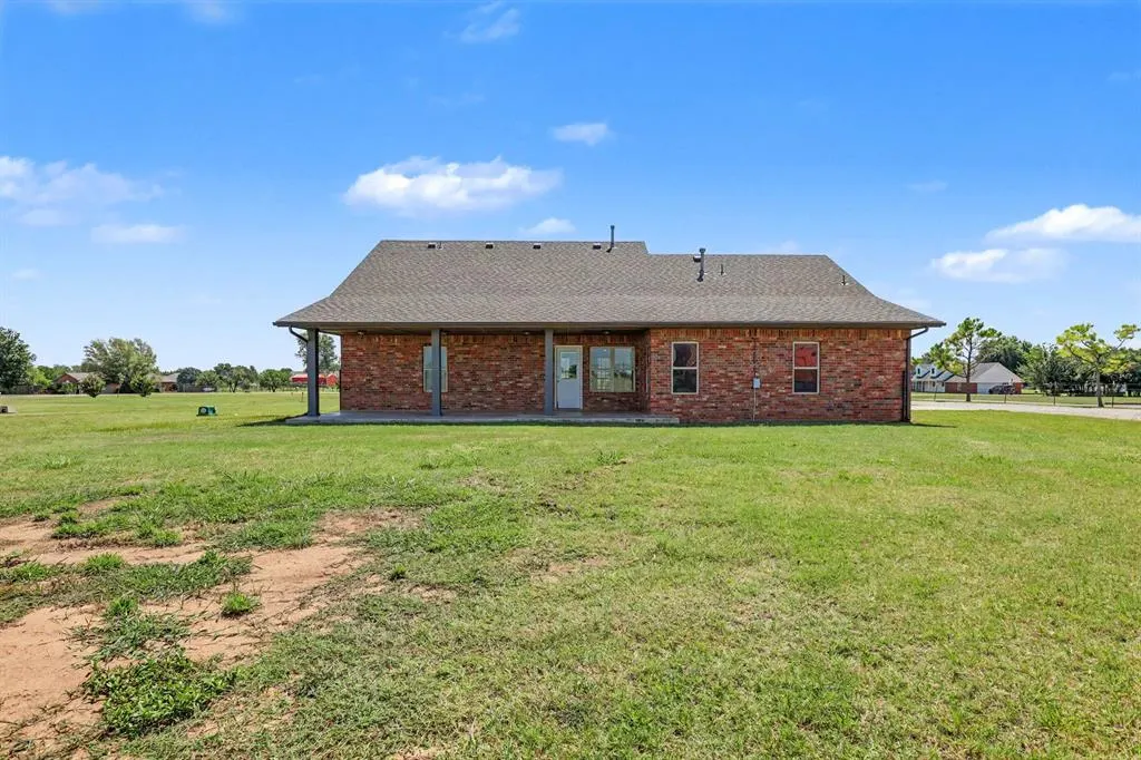 Photo 25 — 403 Scissor Tail Lane, Tuttle, OK 73089